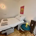 Beautiful New And Comfortable 10min From Montmartre パリ