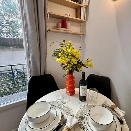 Beautiful New And Comfortable 10min From Montmartre