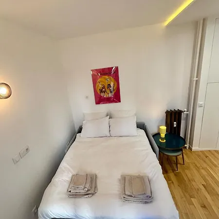 Beautiful New And Comfortable 10min From Montmartre *