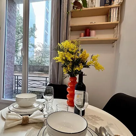 Apartment Beautiful New And Comfortable 10min From Montmartre