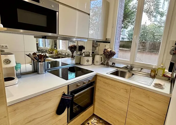Beautiful New And Comfortable 10min From Montmartre Paříž