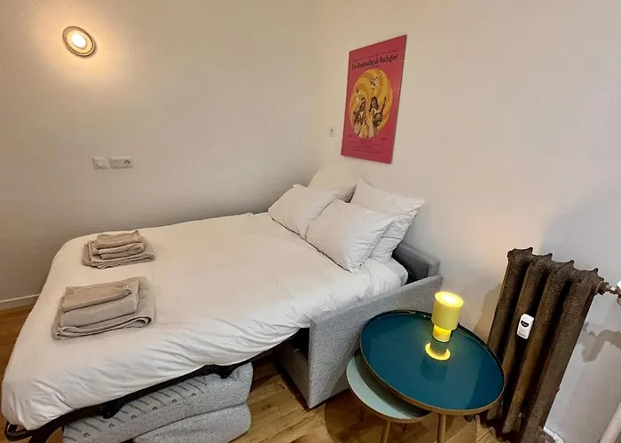 Beautiful New And Comfortable 10min From Montmartre Paříž