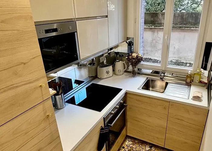 Beautiful New And Comfortable 10min From Montmartre Paříž
